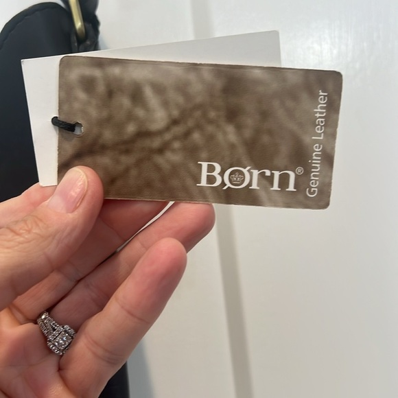 Born Elegant Black Leather Shoulder Bag NWT! - Picture 7 of 12